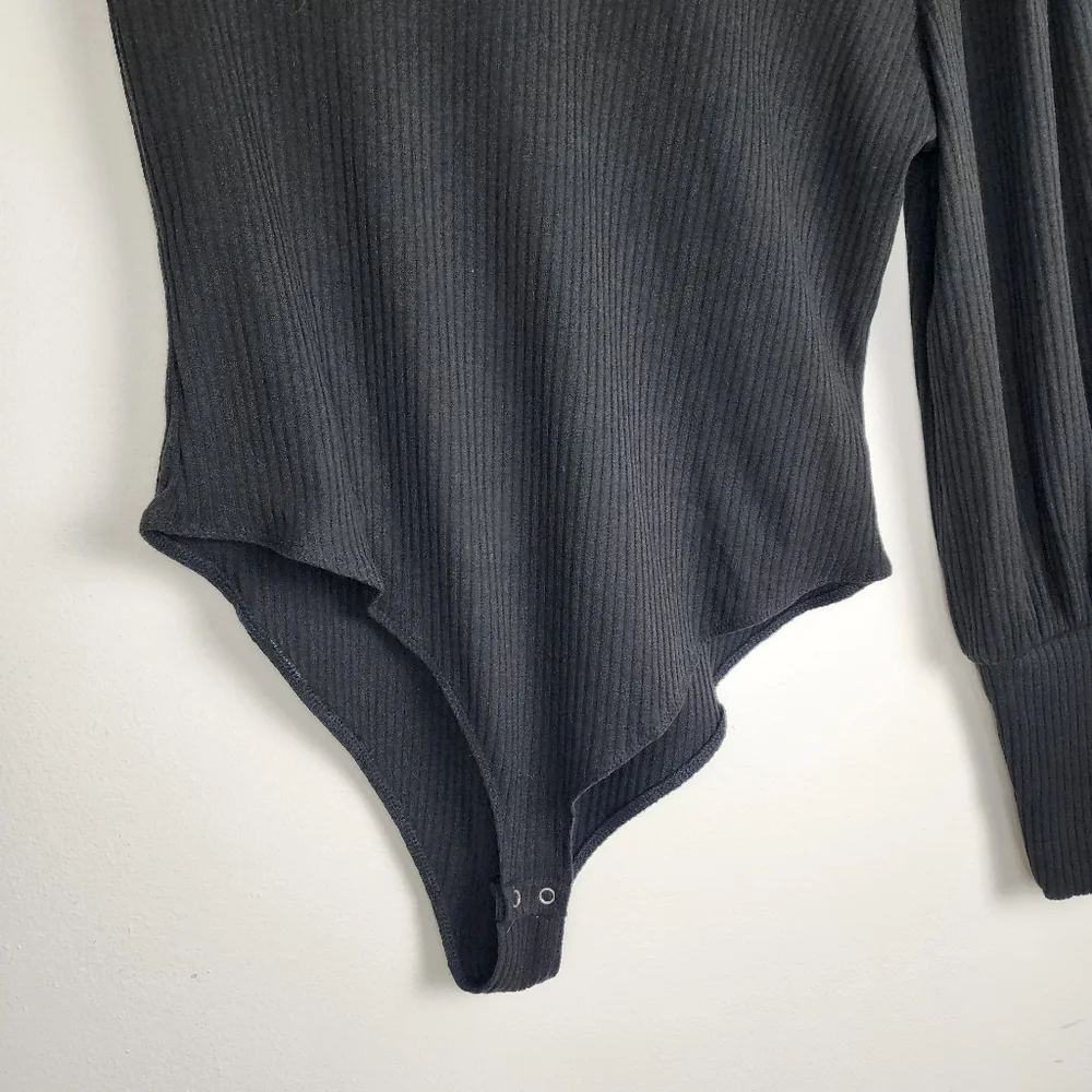 Forever 21 Plus Bodysuit Ribbed Black Knit Puff Long Sleeve NWT Size 2X - Picture 14 of 16